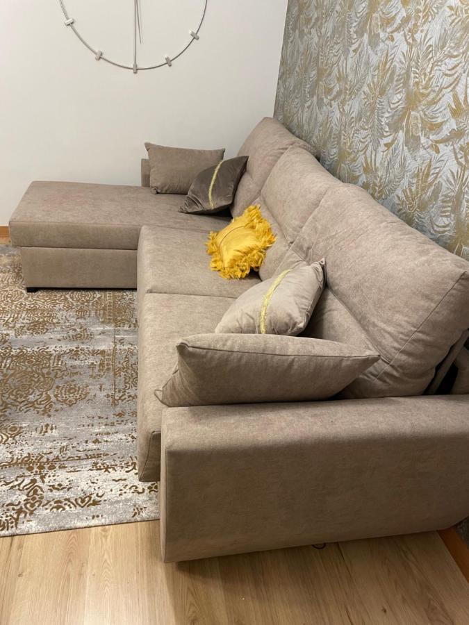 Piso En El Burgos Historico Apartment ภายนอก รูปภาพ