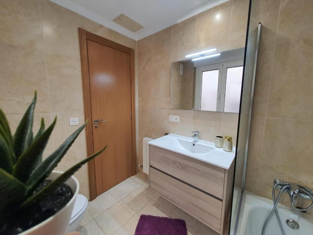 Piso En El Burgos Historico Apartment ภายนอก รูปภาพ